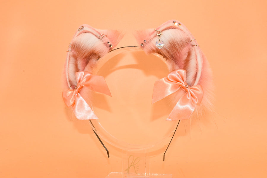 Closed ~ Peachy Keen’ Baby Fox